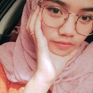 Lili Liani Dewi profile icon