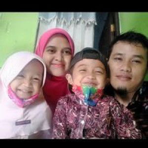 Kartika Sari Tika profile icon