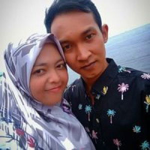 Ayu Febrini profile icon