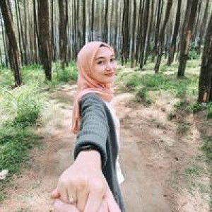 Raysa Machfud Diana profile icon