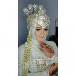 fitri Sundari profile icon