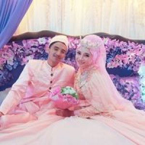 Lala Aprila profile icon