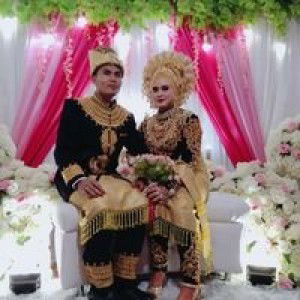 Darvia Nayla profile icon