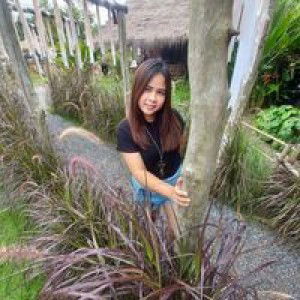 Gift Monthakan profile icon