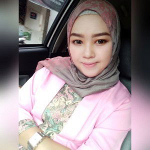 Elsa Aprilia profile icon