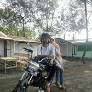 Lulu Abadi profile icon