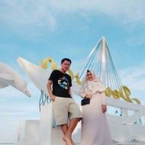 Mutia Tia profile icon