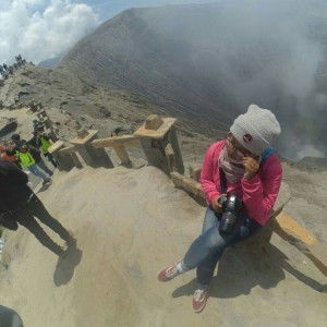 enny farida profile icon