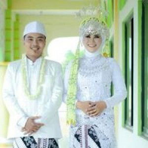 Dede Indriyani profile icon