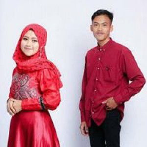 Siti Komalasari profile icon