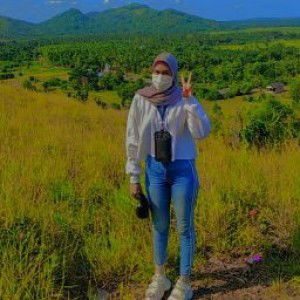 Ema setyawati profile icon