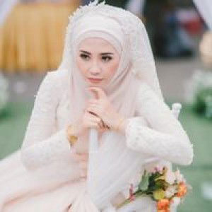 Nadia Aidan profile icon