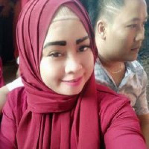 Indah Silvia profile icon