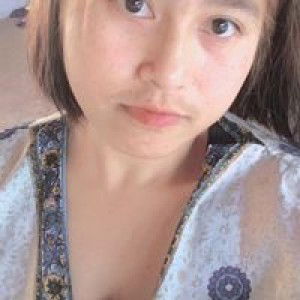 Moo Aom Pichaya Sankua profile icon