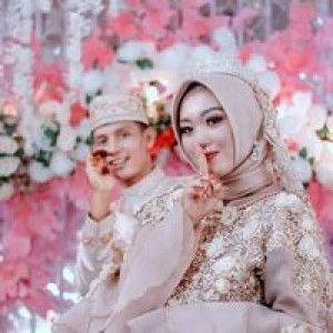 Laras Yull profile icon