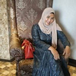 Ella Kanzariza profile icon