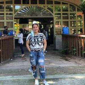 Isabelle Francesca Mateo profile icon