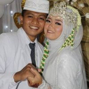 Siti Chusnayaini profile icon