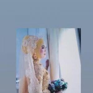 Heni Kurnia Wati profile icon