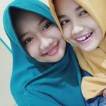 Titin Putri Damayanti profile icon