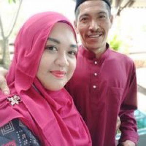 Nur Dina profile icon