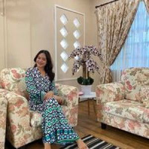 Nabila Shairul profile icon