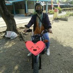 Lulu Ariyani Wae profile icon