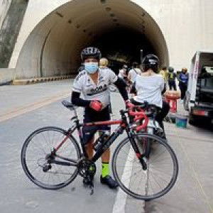 Yanz Leonzon profile icon