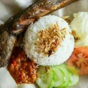 Nur Janah profile icon