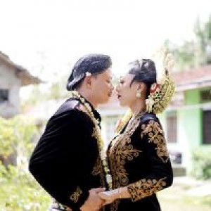 Tri Kristianingsih profile icon