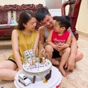 Hoa Hướng Dương profile icon