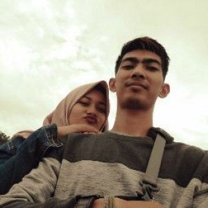 Happy Housewife profile icon