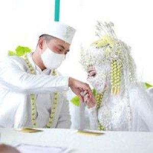 Restu Wulandari profile icon