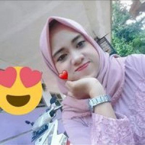 Uly Yulie profile icon