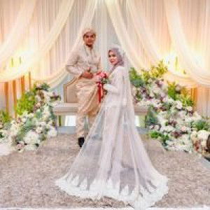 Aiyn Alwi profile icon