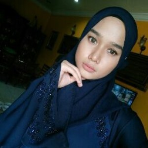 Syaza Sahaib profile icon