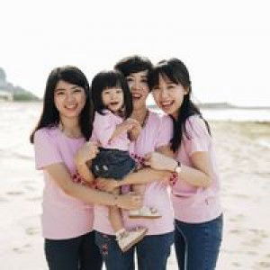 Emellia Lawrence profile icon