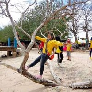 KiyanaZagie Mbak Muk profile icon