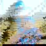 Nur Atifar profile icon