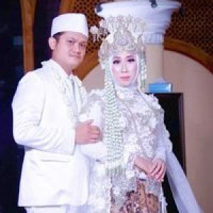 Ermy Pujia Warti profile icon