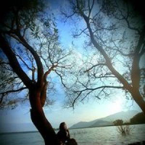 Luluk Pratiwi profile icon