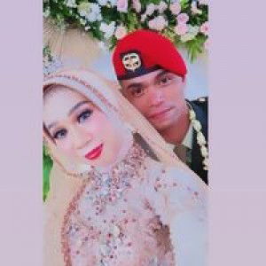 Try Nur Handayani profile icon