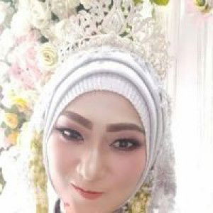 Rizkha Junian Prasiwi profile icon