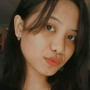 Dwi Sri profile icon