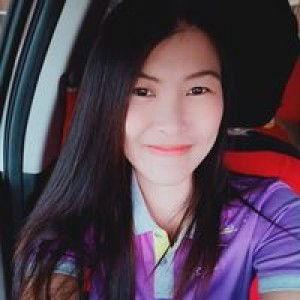 Aom Warunee profile icon