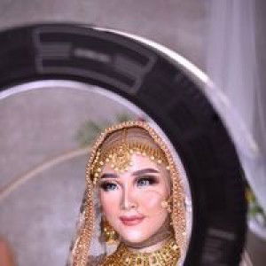 Eka Maria profile icon