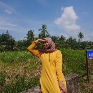 Siti Norzulika profile icon