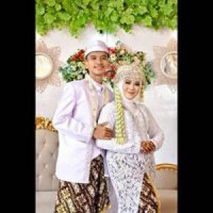 Risma Anggraeni profile icon