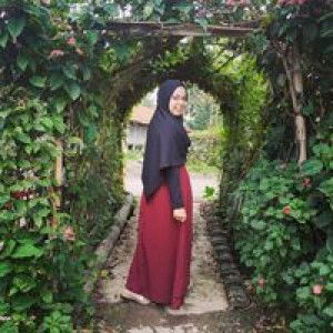 Lutfiah Sa'bani profile icon