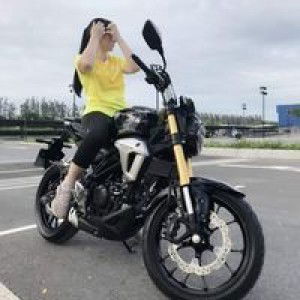 Noodaeng Sarika profile icon